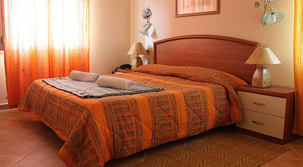 B&B Sotto Le Stelle Vacanze Bari Sardo Phòng bức ảnh